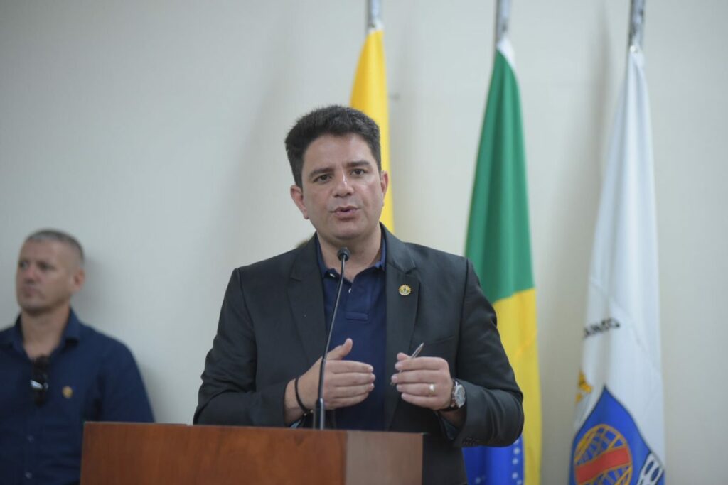 Gladson Cameli confirma participação na Conferência sobre Mudanças Climáticas no Reino Unido