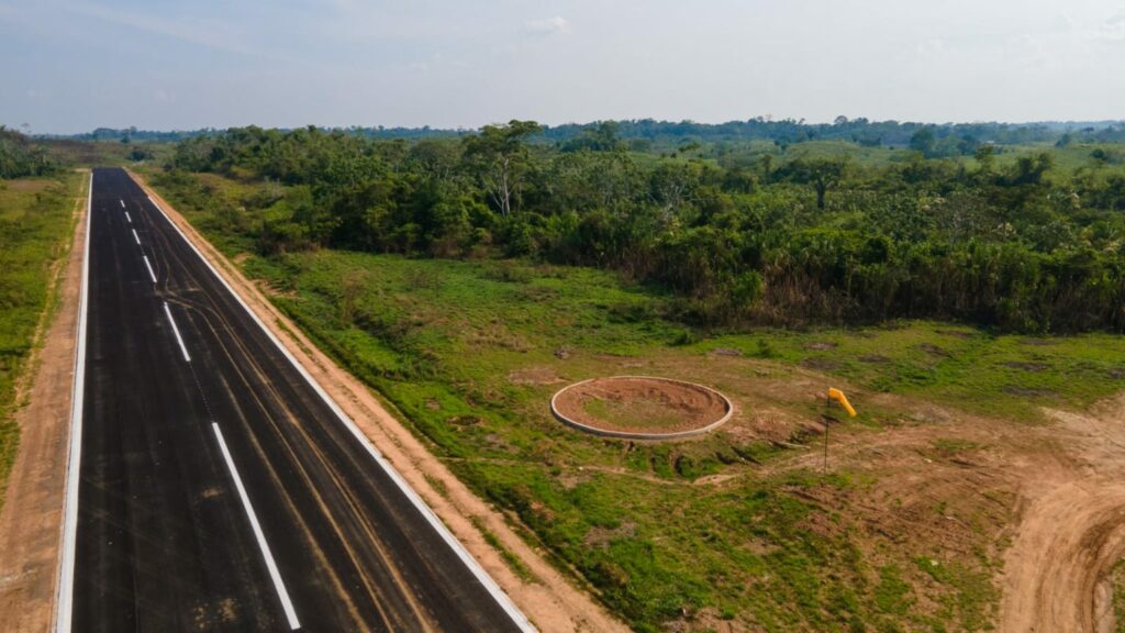 Após reforma feita por Gladson Cameli, Aeródromo de Porto Walter recebe liberação da Anac