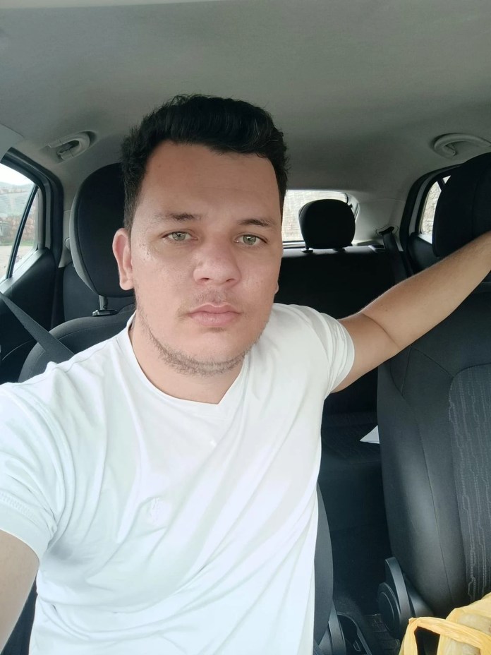 Estudante de medicina conta terror ao ver amigo agonizando enquanto sargento lhe apontava arma