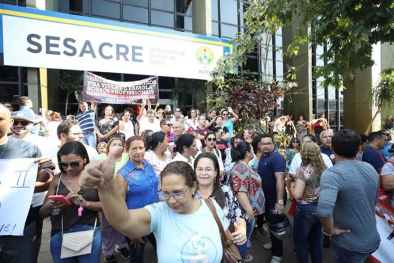 Médicos anunciam paralisação nas unidades de Saúde do AC em protesto ao governo