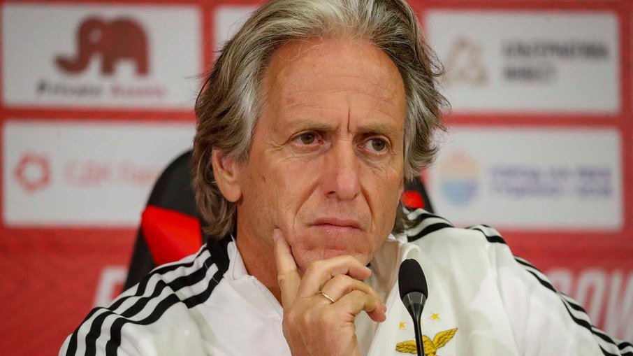 Jorge Jesus é afastado do comando do Benfica