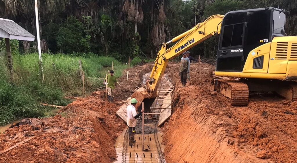 Deracre garante retomada de canal urbano em Rodrigues Alves