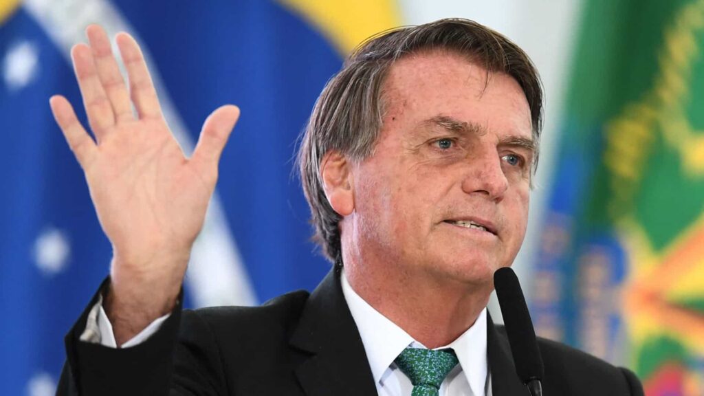 Auxílio Brasil não melhora resultado eleitoral de Bolsonaro, segundo Datafolha