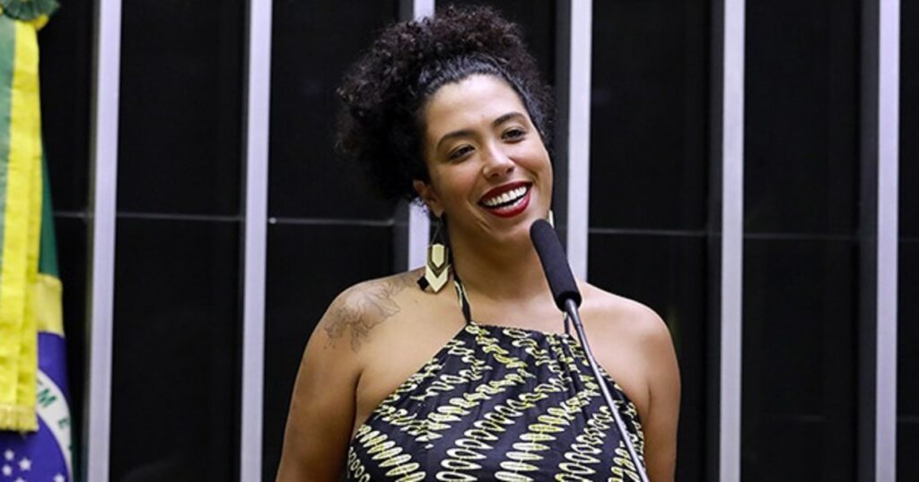 Projeto de deputada prevê o “furto por necessidade” sem punição pelo Código Penal