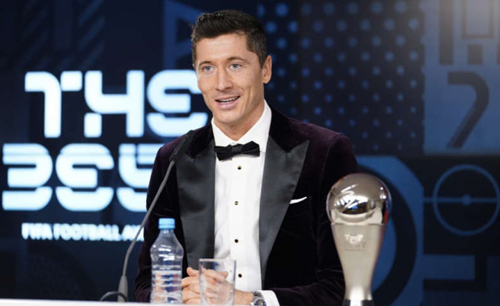 Lewandowski vence o prêmio de melhor jogador do ano da Fifa