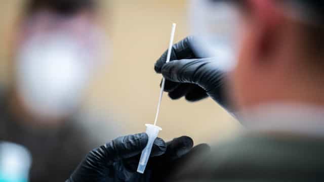 Fla tem três atletas com covid-19 a dois dias da estreia no Carioca