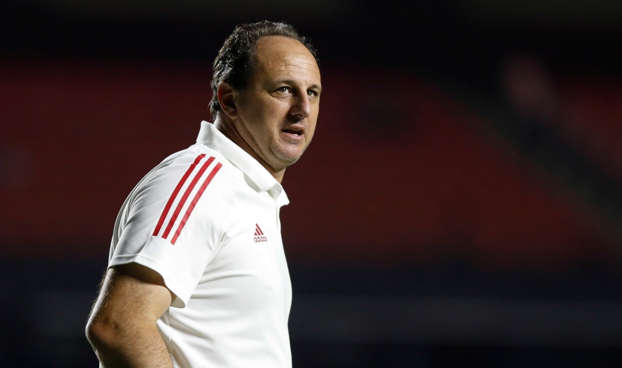 Ceni pede e São Paulo faz consulta por “medalhão” do Flamengo