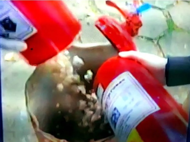 Pai e filho moradores de Cruzeiro do Sul são presos em Minas Gerais transportando cocaína dentro de extintor de incêndio