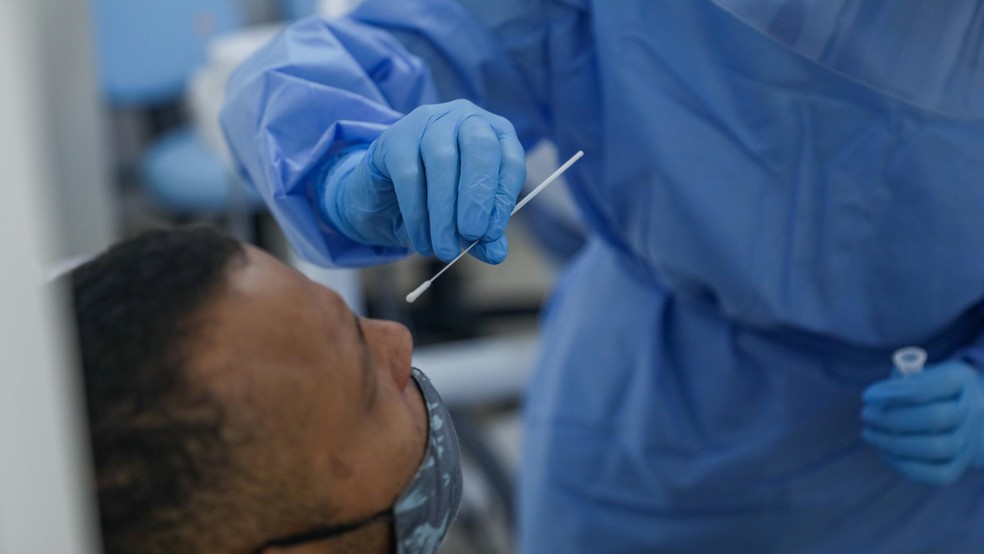 Com 938 novos casos de Covid, Acre segue com aumento diário de pessoas infectadas pela doença