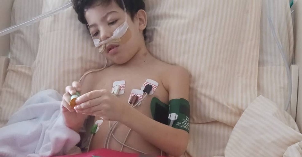 Menino que pediu novo coração ao Papai Noel recebe transplante