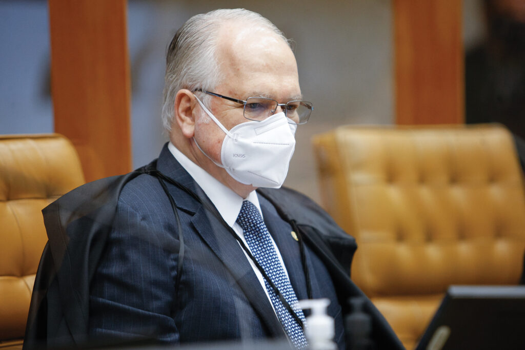 Bolsonaro traz desinformação que equivale à ‘mentira política’, diz Fachin