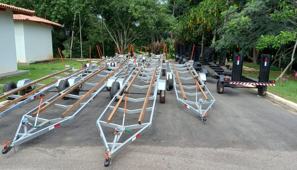 Idaf adquire carretas para transporte de barcos e quadriciclos