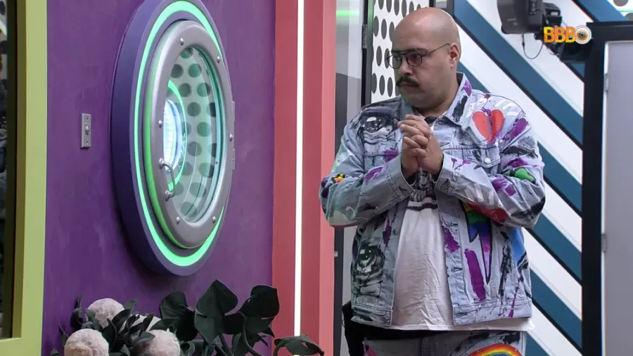 Tiago Abravanel aperta botão e desiste do ‘BBB 22’: ‘Acabou para mim’