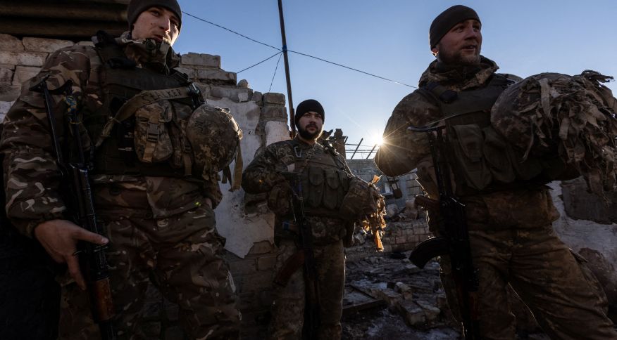 Líderes separatistas no Leste da Ucrânia declaram mobilização militar total