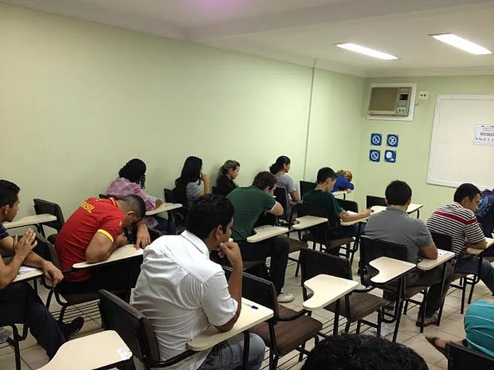 AM tem concursos com inscrições abertas e salários de até R$ 24 mil; veja lista