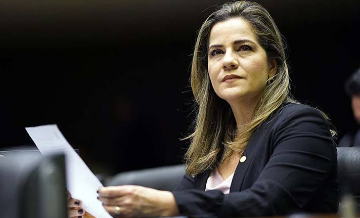 Com Mara crescendo nas pesquisas para o governo, Flaviano anuncia filiação dela e do irmão Major Rocha ao MDB