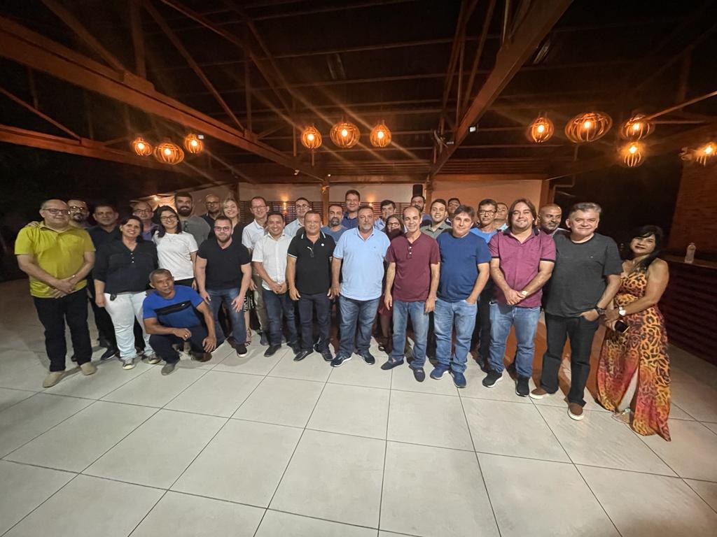 Zequinha Lima (PP) comanda reunião com secretários e declara apoio a Zezinho Barbary