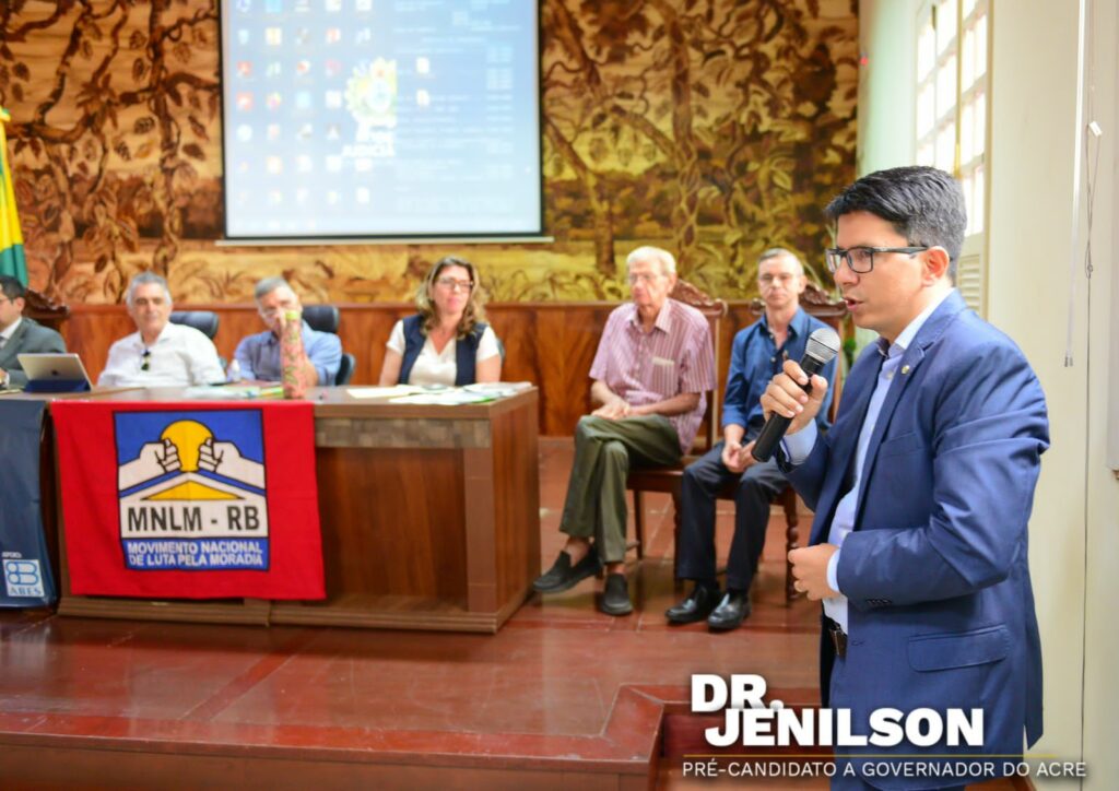 Jenilson participa de seminário sobre desenvolvimento do estado e destaca importância de pensar agora no Acre do futuro