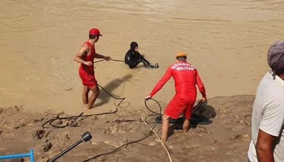Menino de 10 anos some após cair nas águas do Rio Iaco quando brincava com amigo em Sena Madureira