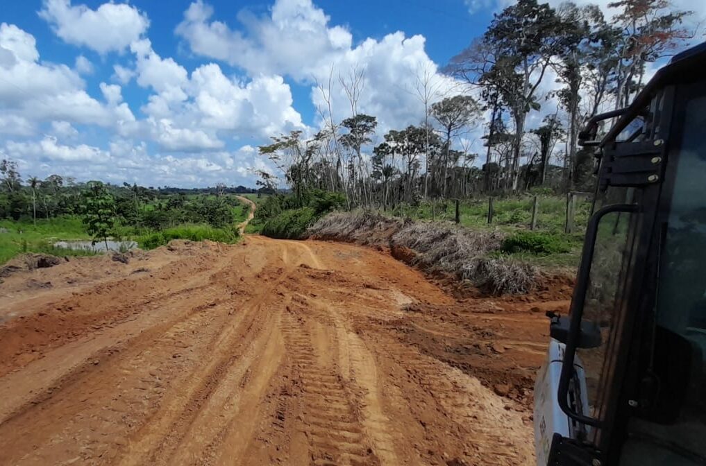 Governo e prefeitura realizam melhorias nos ramais Abelhal e Antônio Nana em Sena Madureira