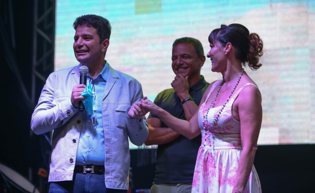 Gladson bate o martelo e oficializa Marcia Bittar como sua vice