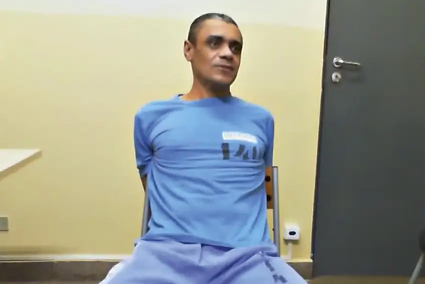 Exclusivo: As cartas escritas por Adélio na prisão sobre Bolsonaro