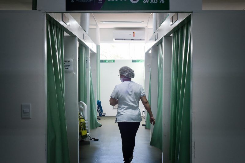 Casos de Covid-19 aumentam 259% em duas semanas no Acre