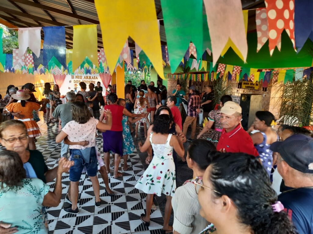 Prefeitura de Guajará (AM) realiza festa junina para mais de 250 idosos