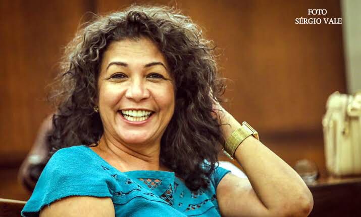 Sinhasique critica demissões de aliados e manda recado: “não me ligue de novo pedindo apoio da minha tropa”