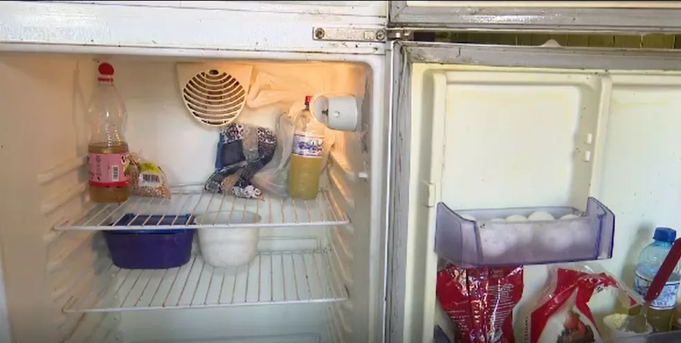 Mãe de 4 filhos vive com R$ 400 por mês no Acre e fala de dificuldades: ‘dependo sempre da ajuda de pessoas’