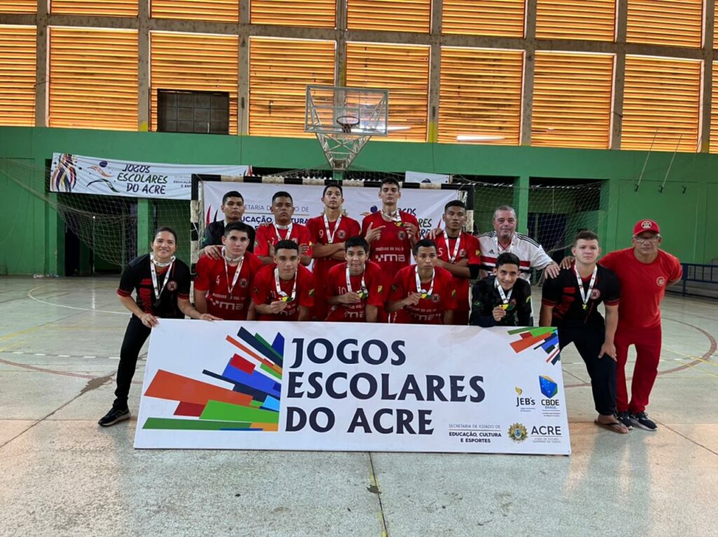Time de Handebol Masculino juvenil do Colégio Militar Dom Pedro II de Cruzeiro do Sul é campeão dos Jogos Escolares do Acre