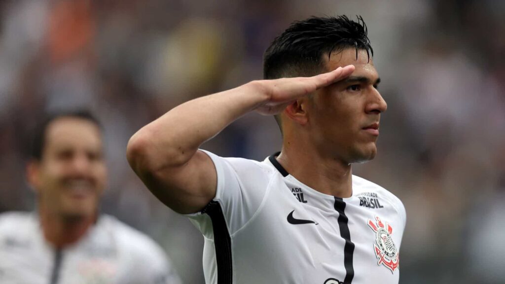 Balbuena pede otimismo após erro e derrota do Corinthians: ‘Acreditar sempre’