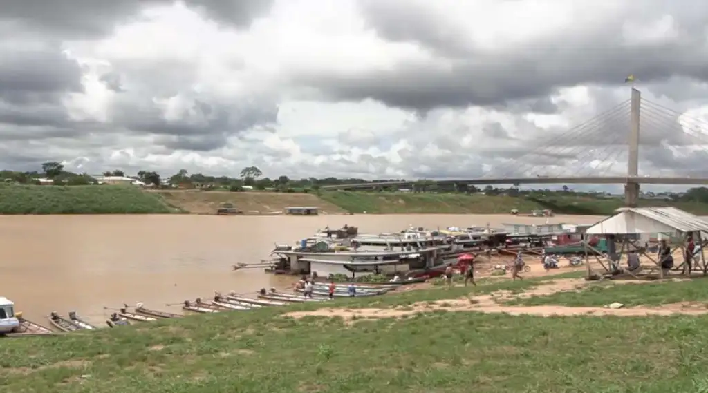 Chuvas intensas elevam nível do rio Juruá em Cruzeiro do Sul