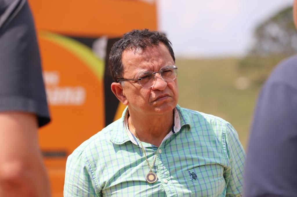 Gonzaga visita BR, é avisado que recurso acabou e vai procurar bancada para garantir continuação das obras