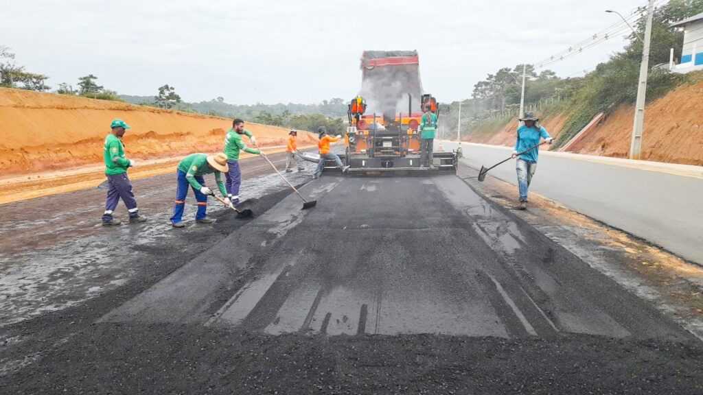Obras do governo do Estado geram mais de 18 mil postos de trabalho no Acre