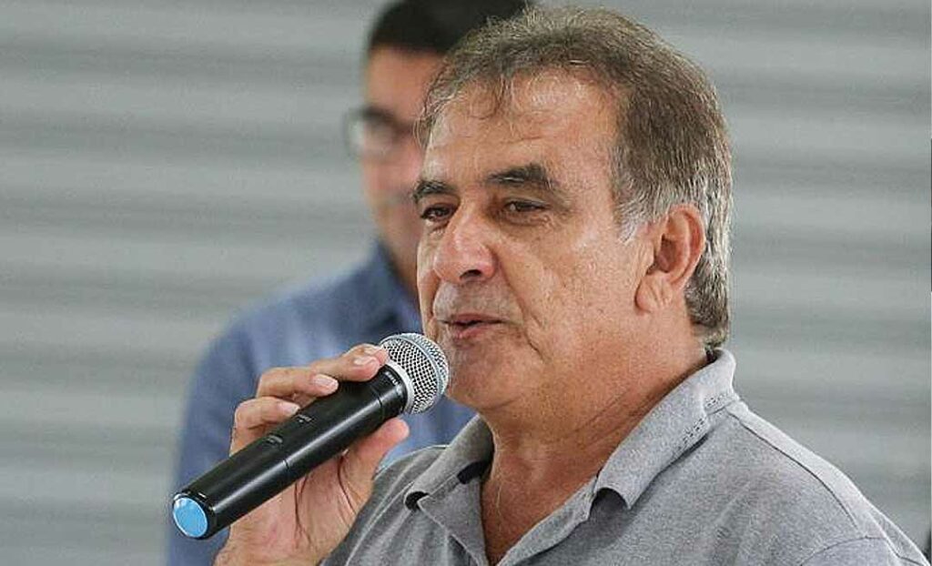 José Bestene é conduzido a sede da PF por suspeita de crime eleitoral