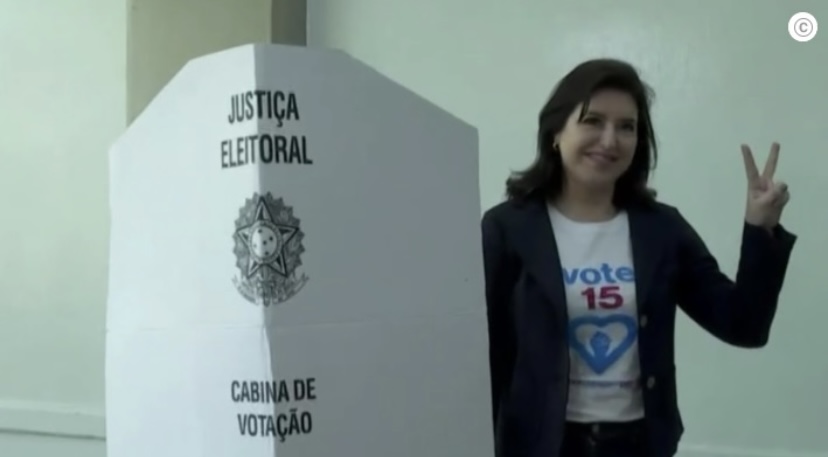 Tebet fala da esperança no segundo turno durante votação