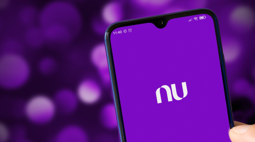 Nubank fica fora do ar pela terceira vez em uma semana e usuários reclamam