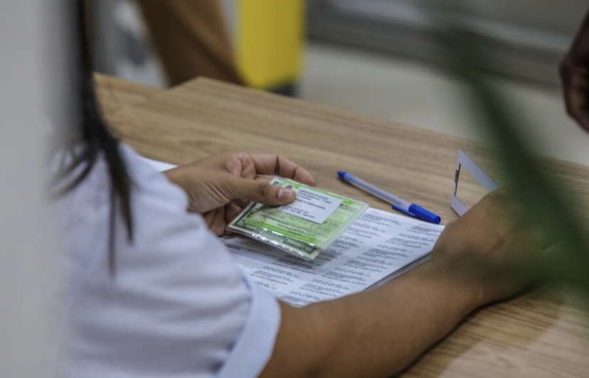 Eleitores podem justificar ausência no primeiro turno até 1° de dezembro