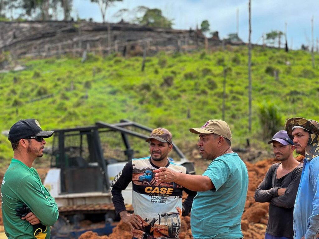 Ramais de Porto Walter recebem projeto de construção de tanques e açudes