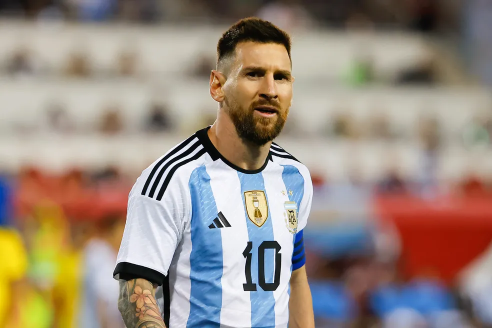 Copa do Mundo: Messi aponta Brasil e França como favoritos e teme lesões de Di María e Dybala