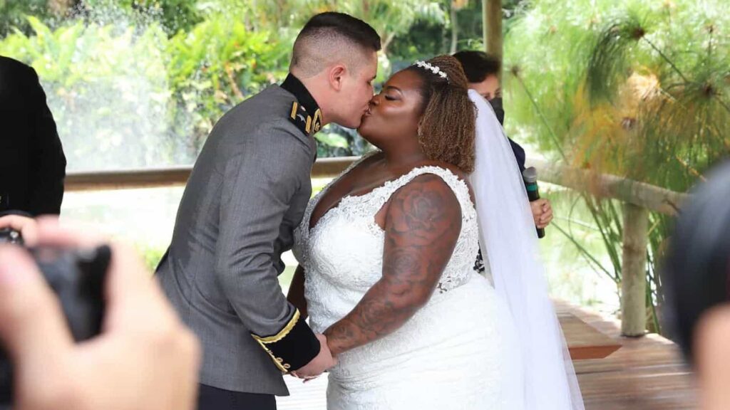 Após separação relâmpago, Jojo Todynho anuncia que continua casada