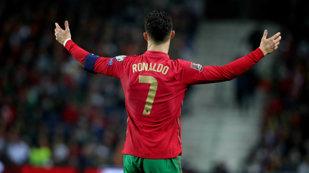 Cristiano Ronaldo diz que se aposenta se Portugal ganhar Copa e planeja jantar com Messi