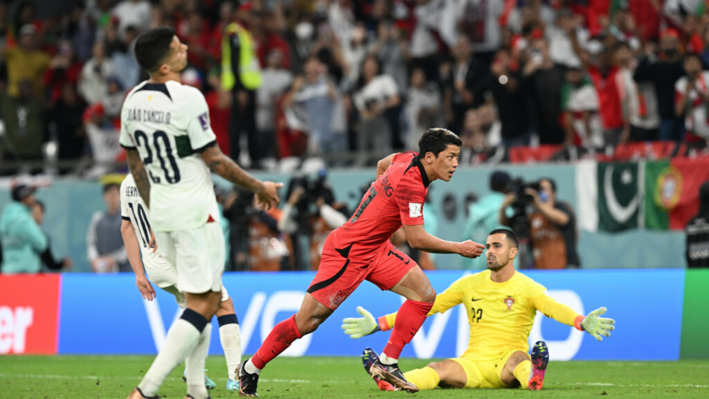 Coreia do Sul surpreende, ‘rouba’ vaga do Uruguai e avança com Portugal