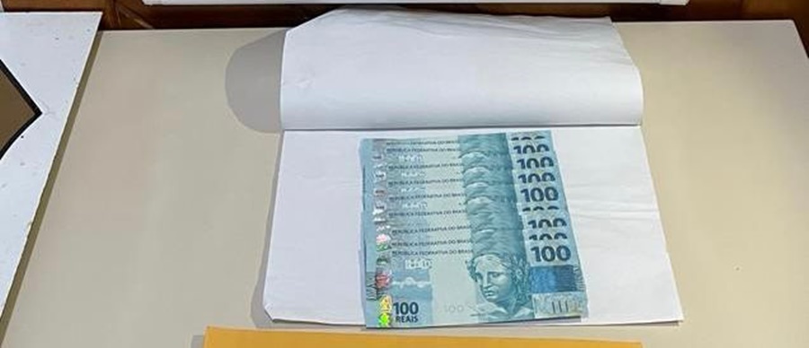 Homem é preso pela PF por portar dinheiro falso em Cruzeiro do Sul