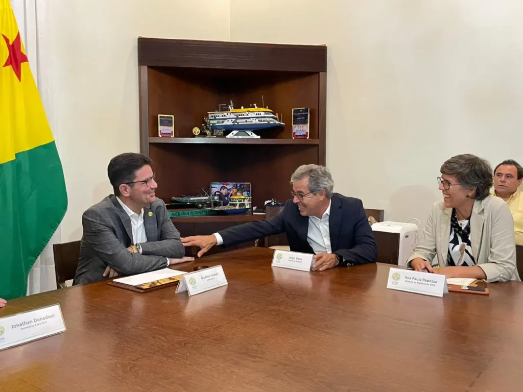 Gladson se encontra com JV, diz que o Acre não tem cor partidária e falam sobre Lula