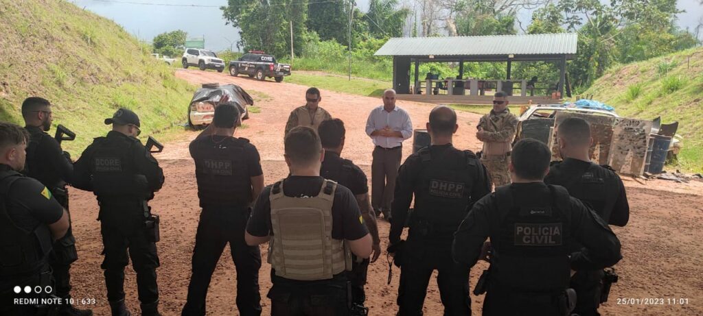 Policiais Civis do Acre passam por curso de capacitação para manuseio de carabina