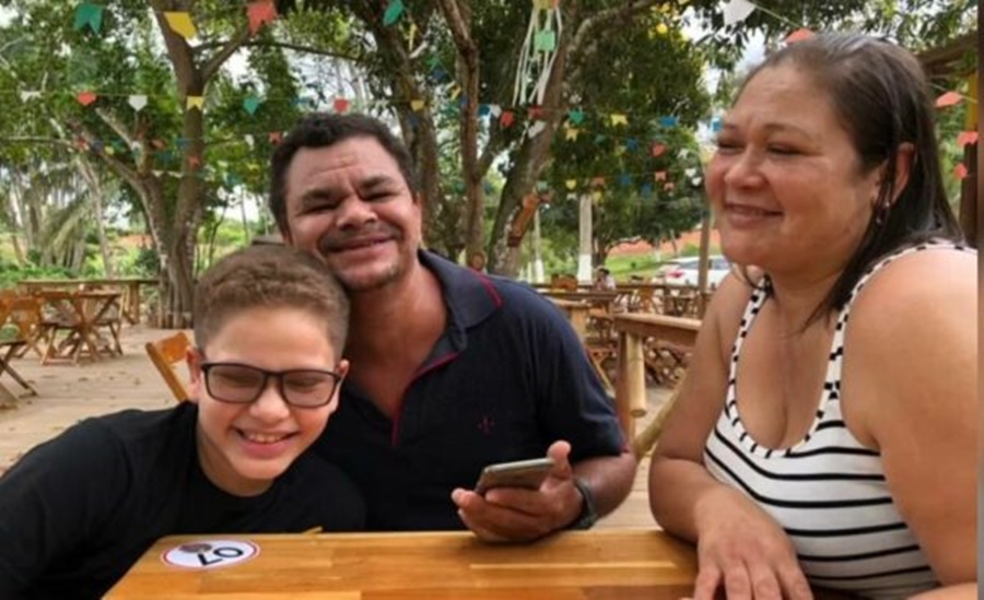 ‘Perdi um grande homem’ diz esposa de vendedor que morreu carbonizado no Acre