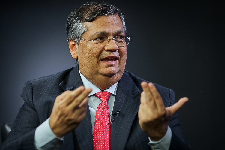 Ministro da Justiça exonera superintendente da PRF do Acre e de 25 estados