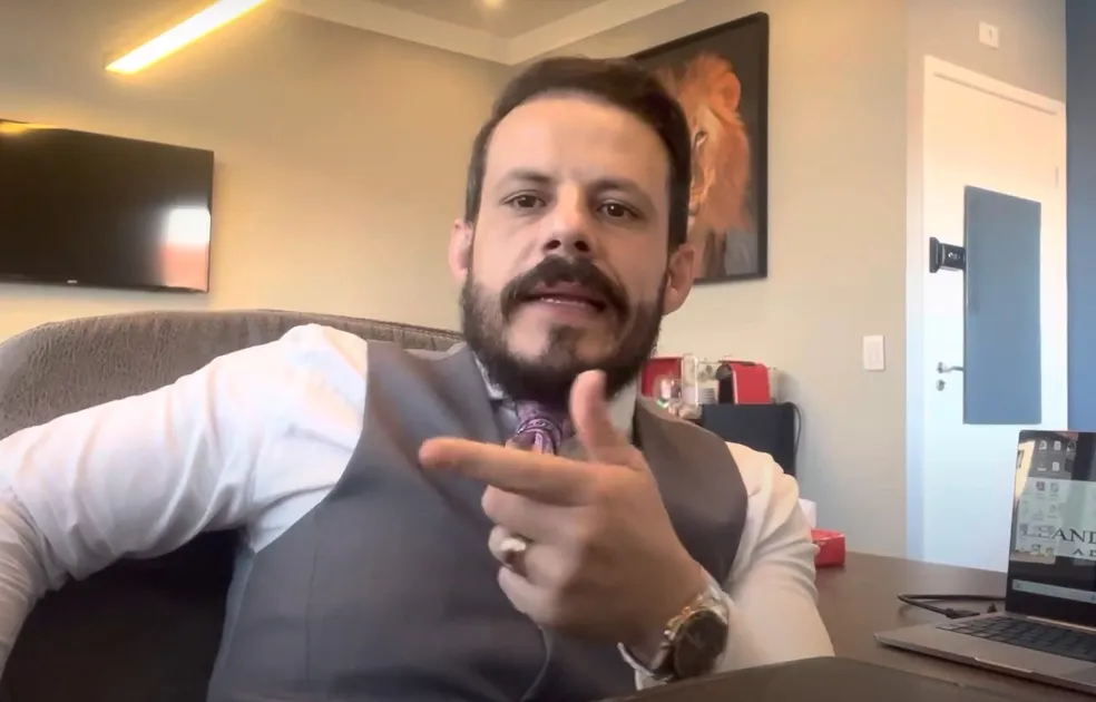 Advogado morre após ser baleado pela própria arma durante exame de ressonância